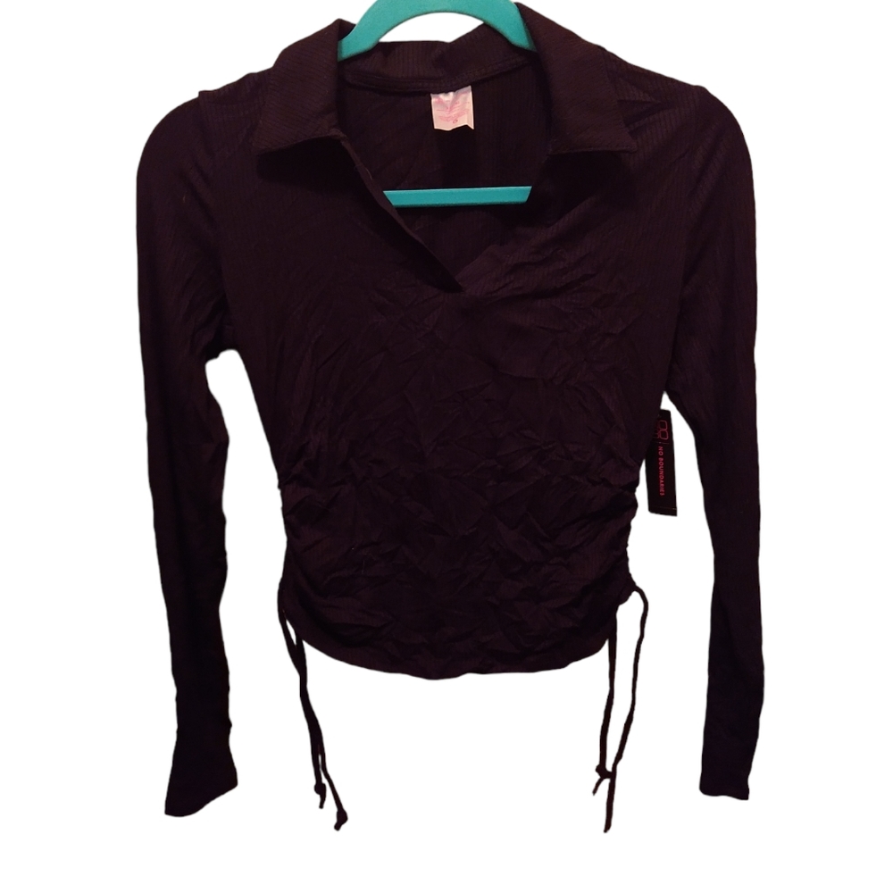 No boundaries Black collared shirt with drawstring sides